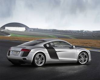 Wallpapers-Audi-R8-back-1280x1024